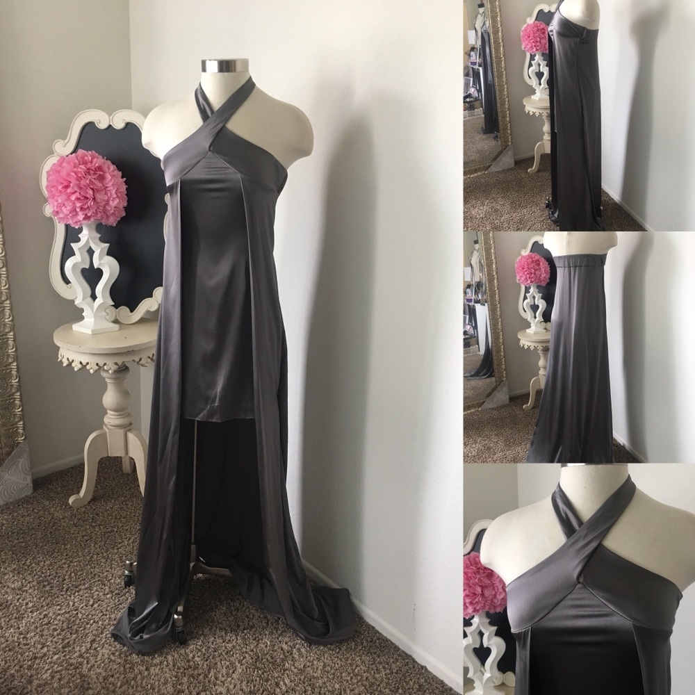 🌺Marisa Kenson
Beautiful Gun Metal Dress